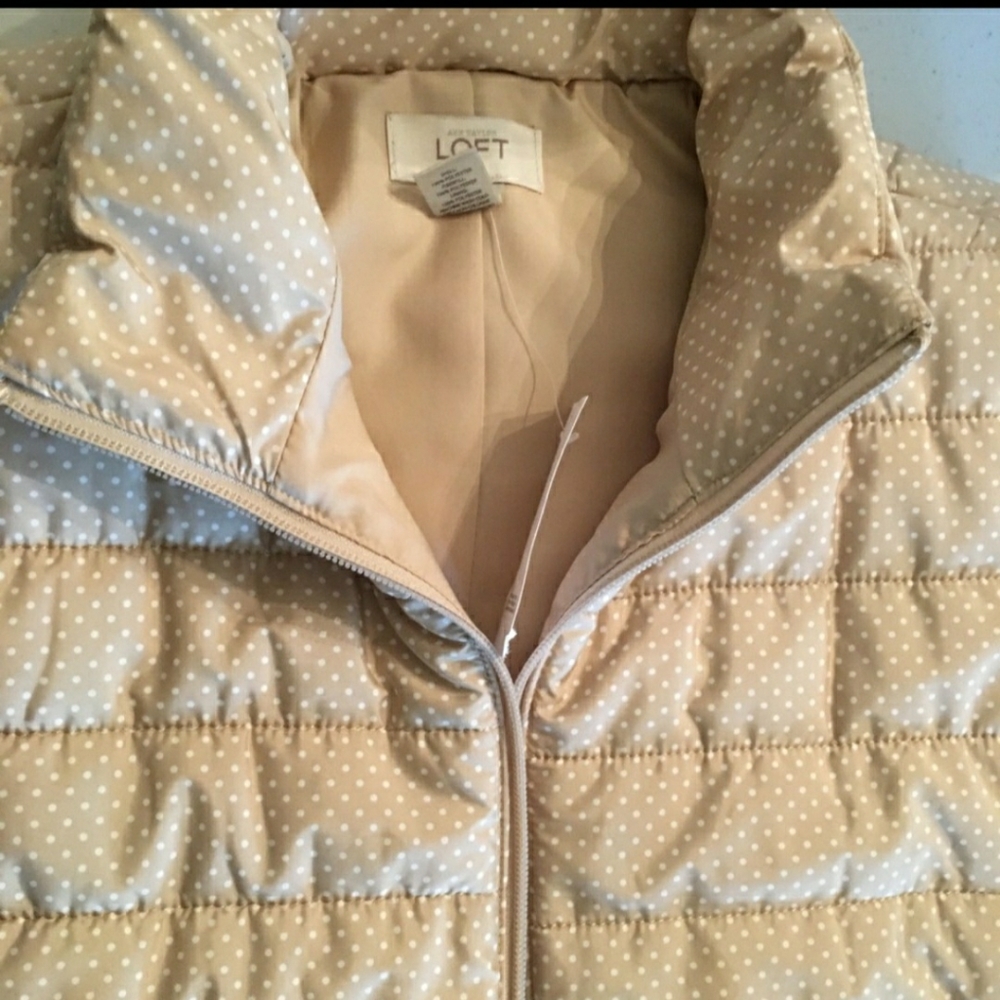 Loft Vest - Picture 2 of 7